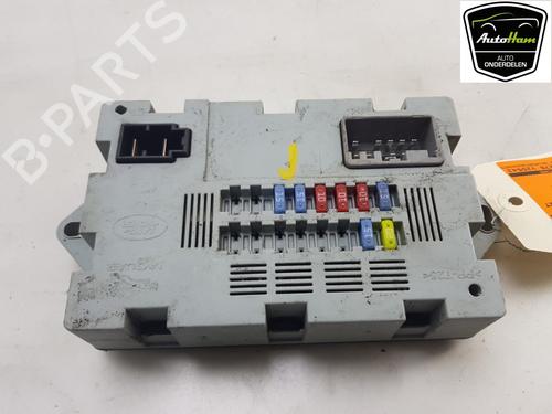 Fuse box LAND ROVER RANGE ROVER SPORT II (L494) 3.0 TDV6 4x4 | BP13307198E1 