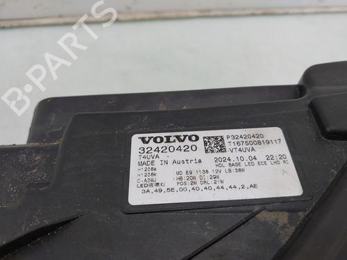 Right headlight VOLVO EX40 (536) EV | BP31978723C29 