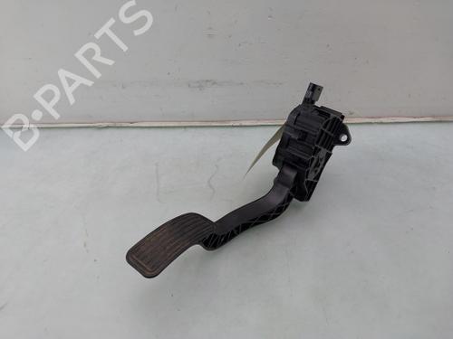 Used Pedal Pedal TESLA MODEL 3 (5YJ3) EV AWD (351 hp) 27239751 27239751