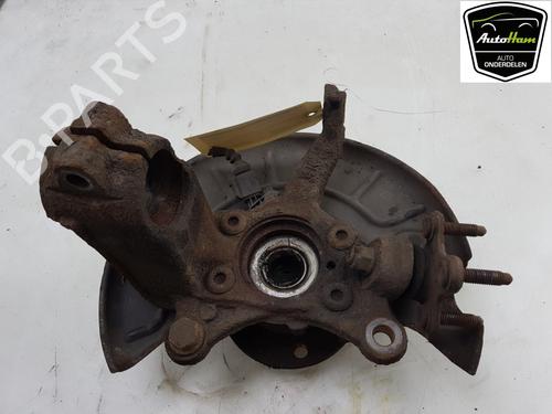 Used Right front steering knuckle VW GOLF PLUS V (5M1, 521) 1.6 FSI (115 hp) 13714760