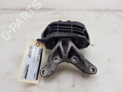 Motorsteun PEUGEOT 208 II (UB_, UP_, UW_, UJ_) 1.2 PureTech 100 (101 hp) 25377363