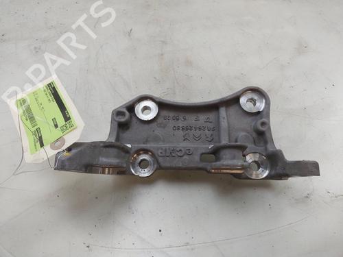 Apoio da caixa Apoio da caixa PEUGEOT 208 II (UB_, UP_, UW_, UJ_) e-208 (136 hp) 33812111 33812111