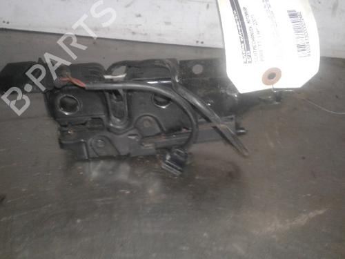 Used Hood lock AUDI TT (8J3) 2.0 TFSI (200 hp) 12024969
