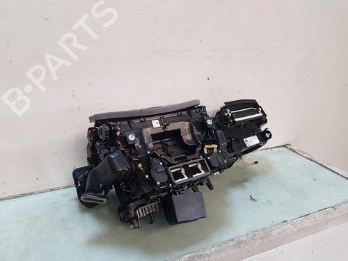 Used Heater matrix box BMW X5 (G05, F95) xDrive 50 e Plug-in-Hybrid (489 hp) 31357732