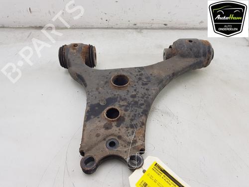Used Right front suspension arm MERCEDES-BENZ A-CLASS (W169) A 170 (169.032, 169.332) (116 hp) 16474143