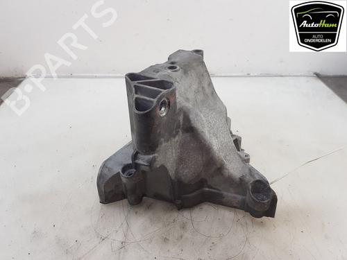 Used Engine mount SEAT IBIZA V (KJ1, KJG) 1.0 TSI (115 hp) 19139555
