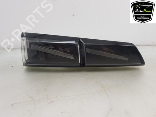 Used Left taillight PEUGEOT 308 III (FB_, FH_, FP_, F3_, FM_) Hybrid 225 (F3DGYT, F3DGNH) (224 hp) 15541488