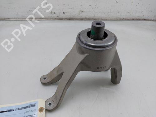 Used Engine mount VW TRANSPORTER T6 Van (SGA, SGH, SHA, SHH) 2.0 TDI (150 hp) 29910446