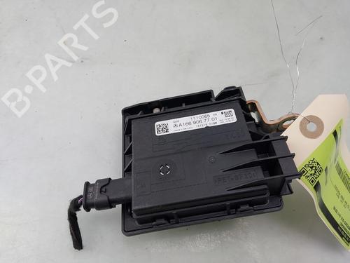 Used Fuse box Fuse box MERCEDES-BENZ GLE Coupe (C292) 450 AMG 4-matic (292.364) (367 hp) 33556780 33556780