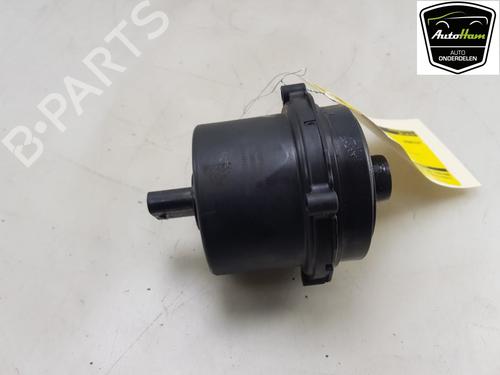 Used Auxiliary water pump TESLA MODEL 3 (5YJ3) EV AWD (351 hp) 15804909