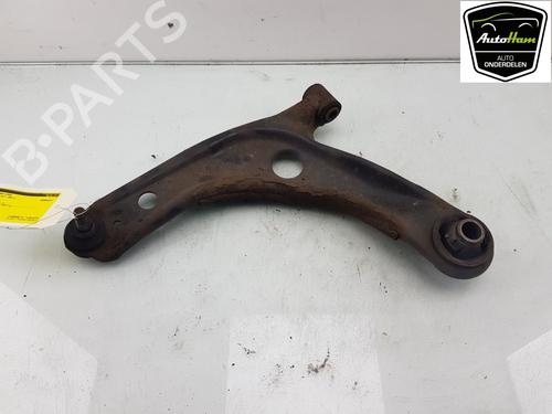 Left front suspension arm TOYOTA YARIS (_P9_) 1.0 VVT-i (KSP90_, KSP90R) | BP16474019M12 