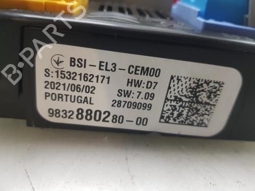 fuse-box-opel-corsa-f-p2jo-12-68-9832880280-2019-21140551 main image