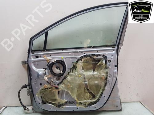 Right front door TOYOTA COROLLA Verso (ZER_, ZZE12_, R1_) 2.2 D-4D (AUR10_, AUR10R) | BP19802220C3 