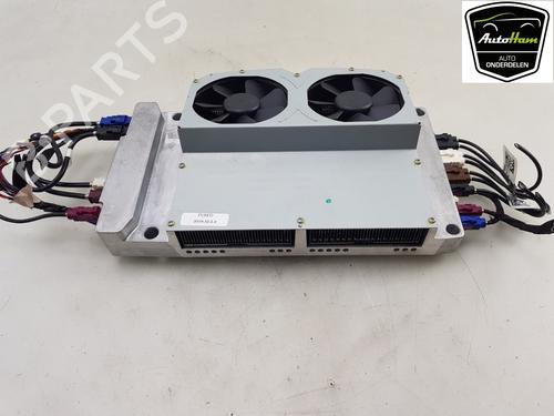 Used Electronic module TESLA MODEL X (5YJX) 75D AWD (525 hp) 17185789