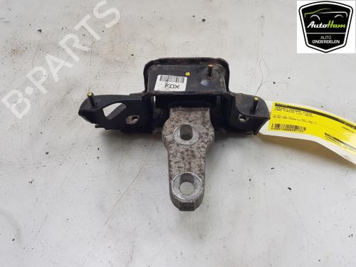 Used Gearbox mount Gearbox mount FORD FIESTA VI (CB1, CCN) 1.0 EcoBoost (125 hp) 21598360 21598360