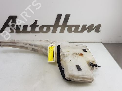 Used Windscreen washer tank BMW 1 (E87) 116 i (122 hp) 12022594