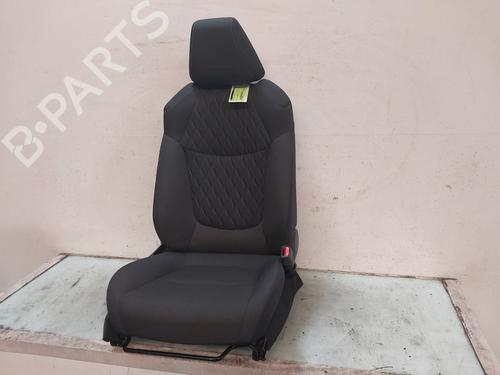 Right front seat TOYOTA COROLLA Saloon (_E21_) 1.8 VVTi Hybrid | BP30184014C16