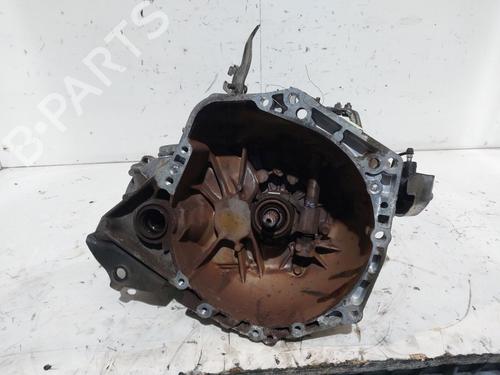 Getriebe für TOYOTA YARIS (_P13_) 1.0 (KSP130_, KSP130) (69 hp) 32229128