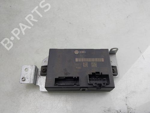 Used Control unit Control unit AUDI Q7 (4LB) 4.2 FSI quattro (350 hp) 40504096 40504096