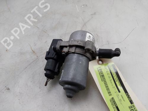 Pompe à vide SKODA OCTAVIA III Combi (5E5, 5E6) 1.0 TSI (115 hp) 31922248