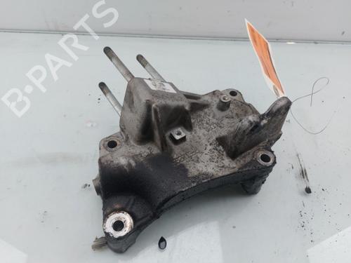 Used Engine mount Engine mount FIAT DOBLO Cargo (263_) 1.3 D Multijet (75 hp) 12043192 12043192