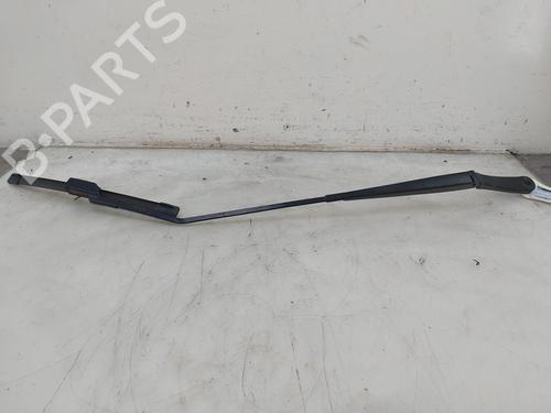 Used Front windshield wiper arm FORD PUMA (J2K, CF7) 1.0 EcoBoost (125 hp) 28950192