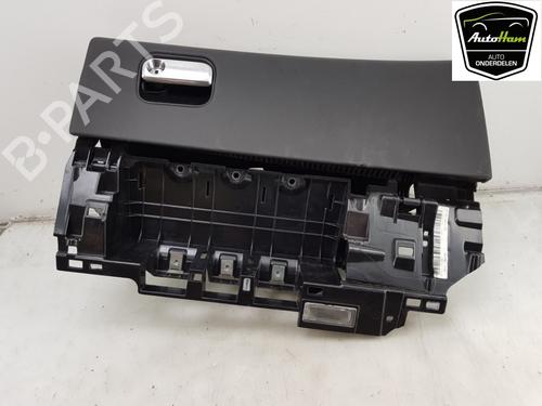 Used Glove box Glove box 15937971 15937971
