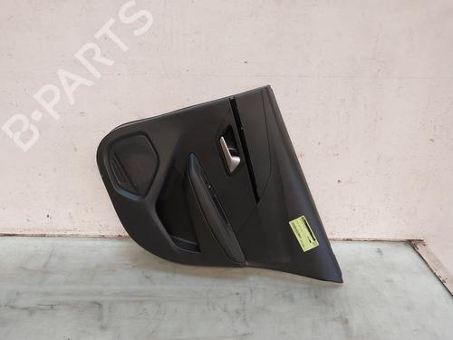 Guarnecido trasero derecho Guarnecido trasero derecho PEUGEOT 208 II (UB_, UP_, UW_, UJ_) 1.2 PureTech 100 (101 hp) 35782858 35782858