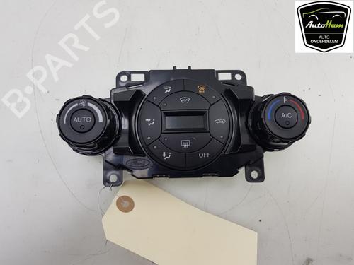 Used Climate control FORD FIESTA VI (CB1, CCN) 1.0 (80 hp) 12046508