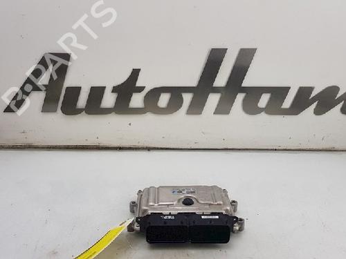Used Engine control unit (ECU) Engine control unit (ECU) 12010880 12010880