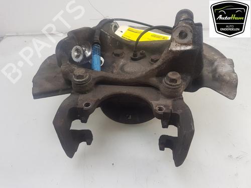 Used Right front steering knuckle BMW 5 Touring (E61) 523 i (190 hp) 15292439