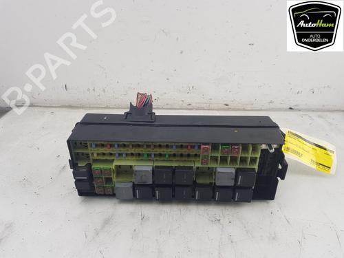 Used Fuse box LAND ROVER RANGE ROVER SPORT II (L494) 3.0 SDV6 4x4 (306 hp) 17121287