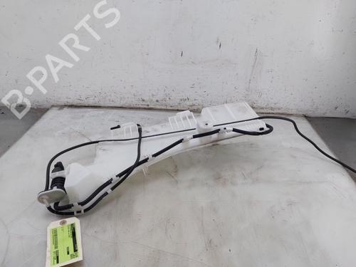 Used Windscreen washer tank Windscreen washer tank PEUGEOT 5008 II (MC_, MJ_, MR_, M4_) 1.2 Hybrid 136 (MRHPYC) (136 hp) 34695990 34695990