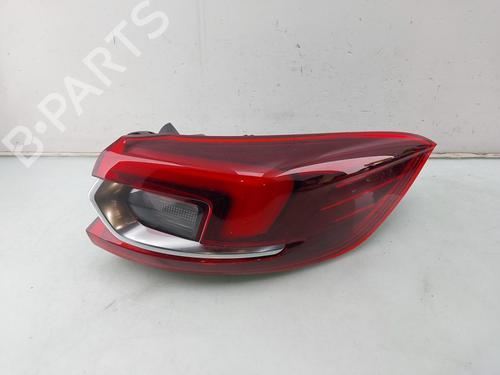 right-taillight-opel-insignia-b-sports-tourer-z18-2017-30587333 main image