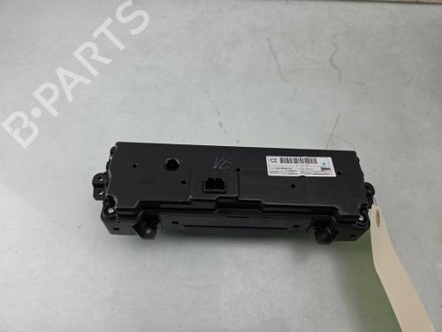 climate-control-renault-kadjar-ha_-hl_-2015-30587379 main image