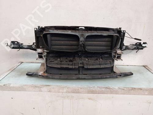 Frontplate/Frontkurv Frontplate/Frontkurv BMW 5 Touring (F11) 523 i (204 hp) 36783813 36783813