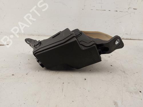 fuse-box-toyota-yaris-cross-mxp_-2020-37436077 main image