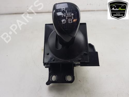 Gear lever TOYOTA AURIS Estate (_E18_) 1.8 Hybrid (ZWE186_, ZWE186R, ZWE186H) | BP13105648M90 