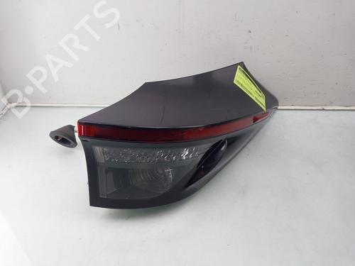 Feu arrière droit TOYOTA YARIS CROSS (MXP_) 1.5 Hybrid (MXPJ10) (116 hp) 31092784