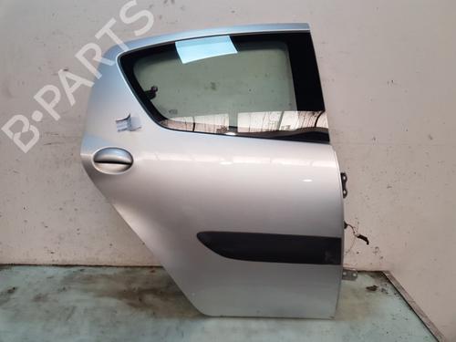 Used Right rear door TOYOTA AYGO (_B1_) 1.0 (KGB10_, KGB10R) (68 hp) 24149497