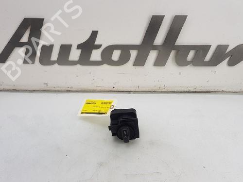 Used Headlight switch MERCEDES-BENZ B-CLASS Sports Tourer (W245) B 170 (245.232) (116 hp) 12018185