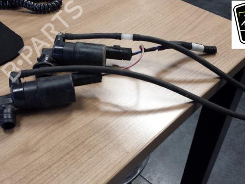 Used Washer pump PEUGEOT 107 (PM_, PN_) 1.0 (68 hp) 13149289