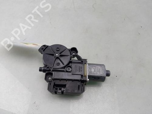 Used Electronic module Electronic module VW POLO V (6R1, 6C1) 1.2 TSI (90 hp) 33429671 33429671