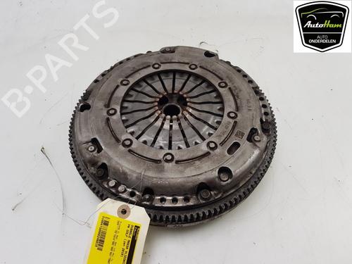 Used Flywheel VW GOLF VII (5G1, BQ1, BE1, BE2) 1.0 TSI (86 hp) 15530483