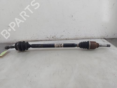 Used Right front driveshaft CITROËN C3 II (SC_) 1.2 VTi 82 (82 hp) 31923392