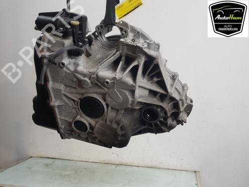 Gearbox MERCEDES-BENZ GLA-CLASS (X156) GLA 180 (156.942) | BP16151483M3 