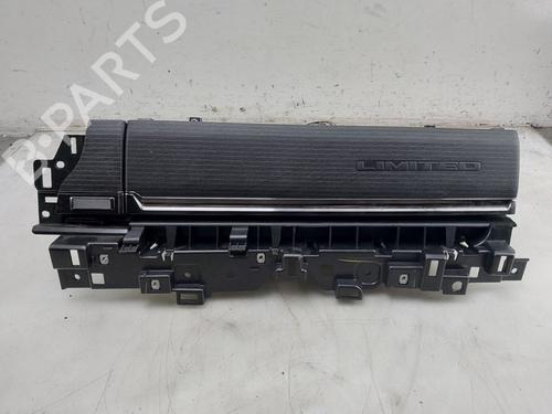 Used Glove box RAM 1500 Crew Cab Pickup (DT) 5.7 (401 hp) 31922636