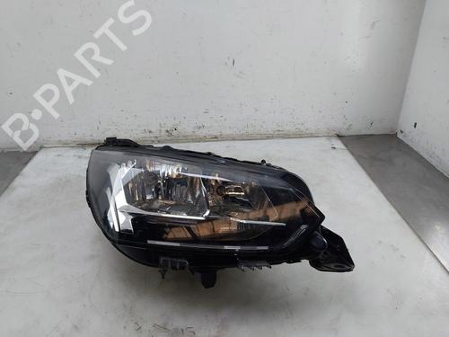Used Right headlight PEUGEOT 208 II (UB_, UP_, UW_, UJ_) 1.2 PureTech 75 (75 hp) 31756088