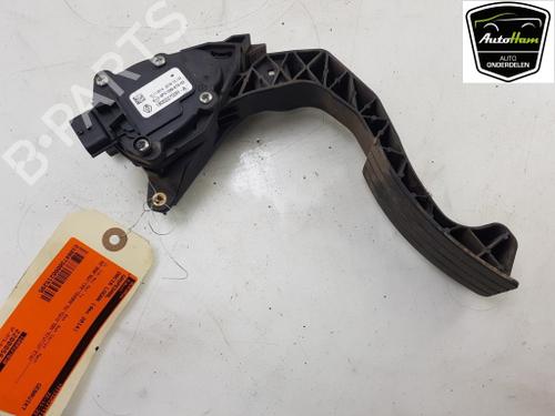 Used Pedal Pedal DACIA LOGAN MCV II TCe 90 (K8M1, K8MA, K8AC) (90 hp) 12046399 12046399