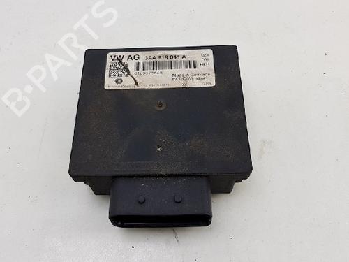 Used Electronic module Electronic module VW POLO V (6R1, 6C1) 1.2 TDI (75 hp) 12018519 12018519